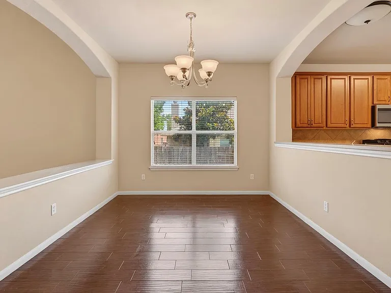 4489 Western Lake Dr — Photo 5