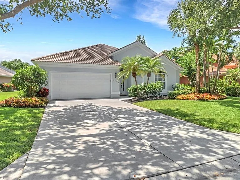 6773 Southern Oak Ct — Photo 2