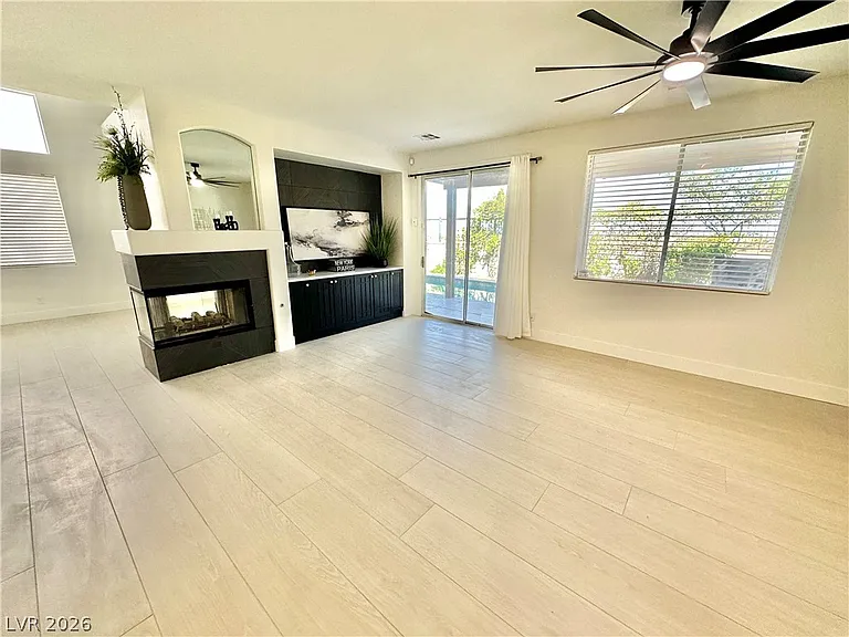 10637 Turquoise Valley Dr — Photo 19