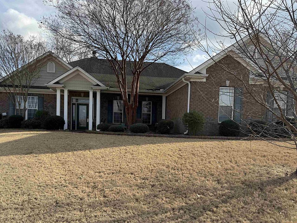 1st image of 105 Chasehills Ct