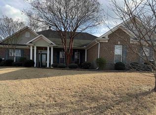 105 Chasehills Ct, Huntsville, AL 35811