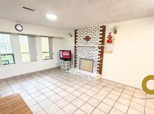 1792 E 15th Ave #1A, Vancouver, BC V5N2G3