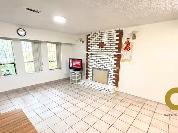 1792 E 15th Ave #1A, Vancouver, BC V5N 2G3