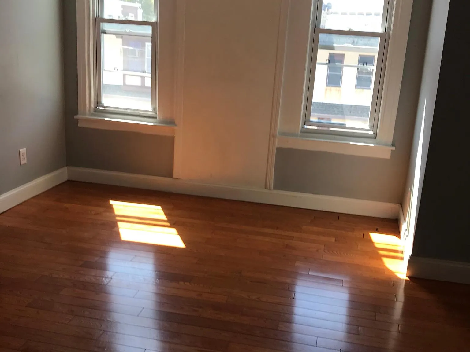 1 bed, $900 — Photo 4