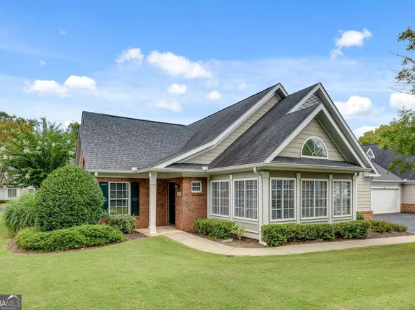 706 Village Ln, Roswell, GA 30075