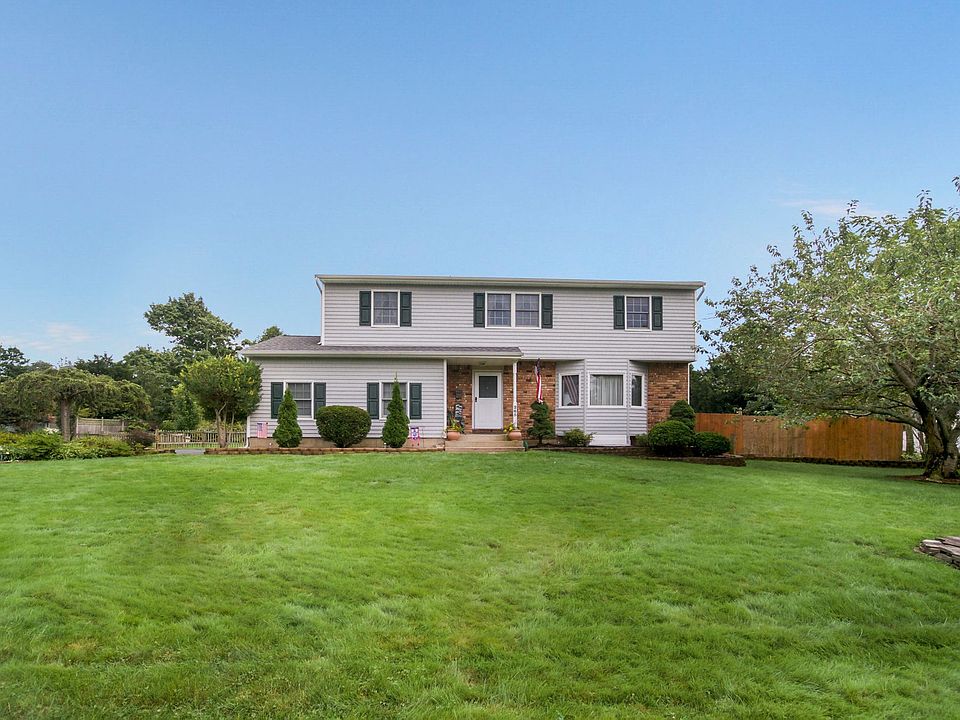 1st image of 265 Shadybrook Ln