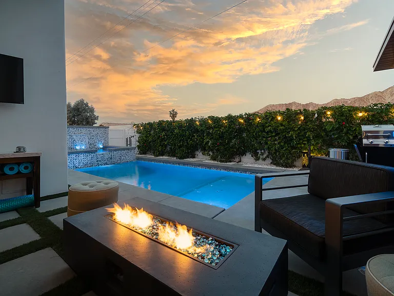 54620 Avenida Diaz — Photo 11