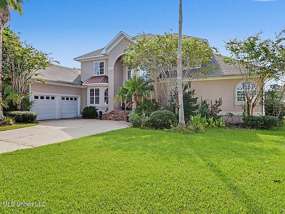 2nd image of 2001 Claudette Ct