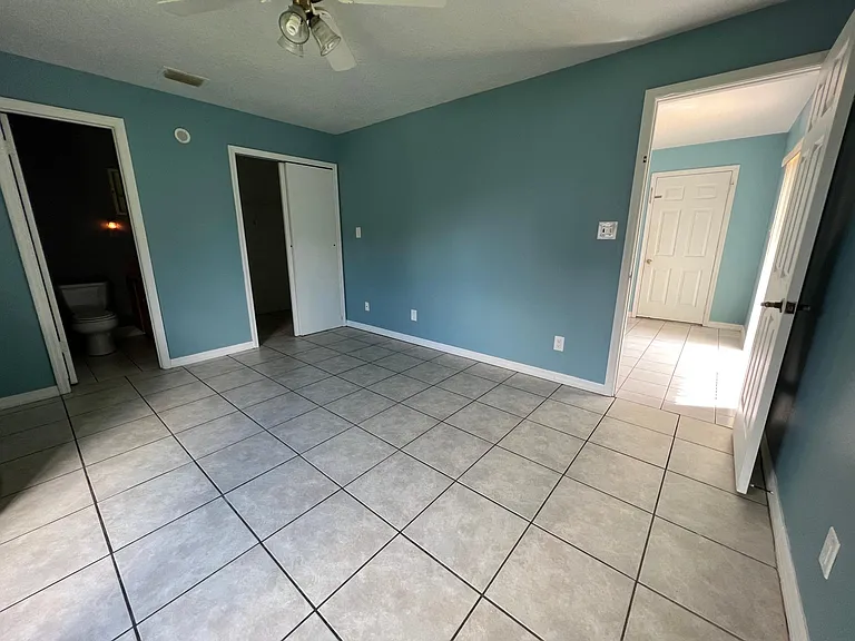 907 Hardwick Ave #B — Photo 8