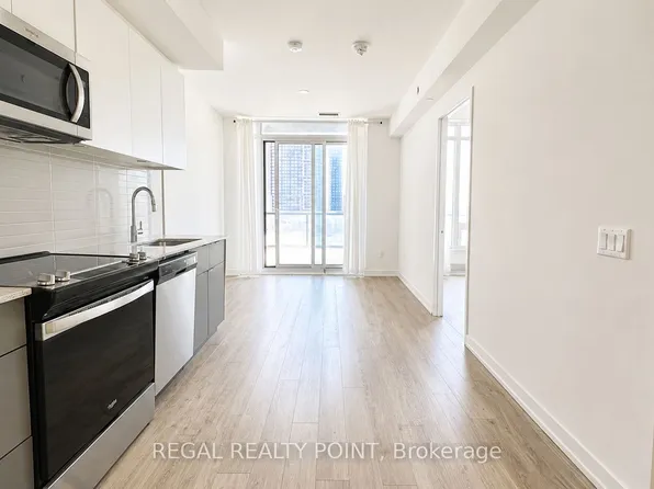 8868 Yonge St, Richmond Hill, ON