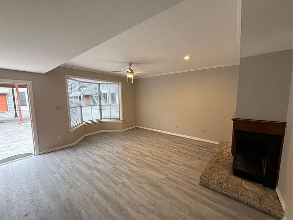 2nd image of 2529 Rio Grande St APT 81