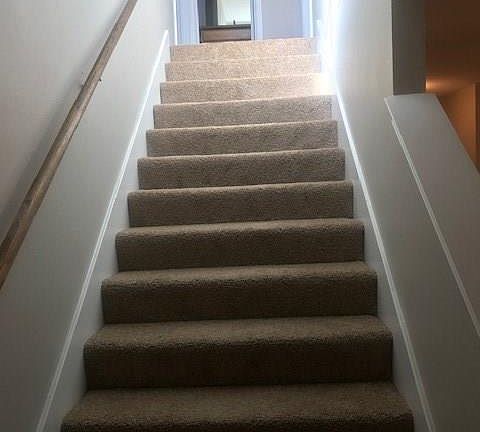 3rd image of 210 River Rock Dr