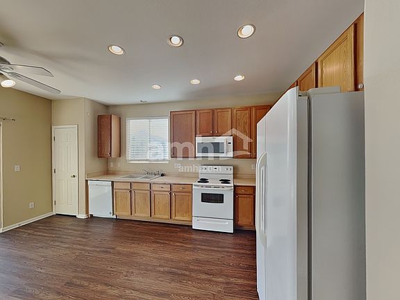 3rd image of 15142 E 119th Ave