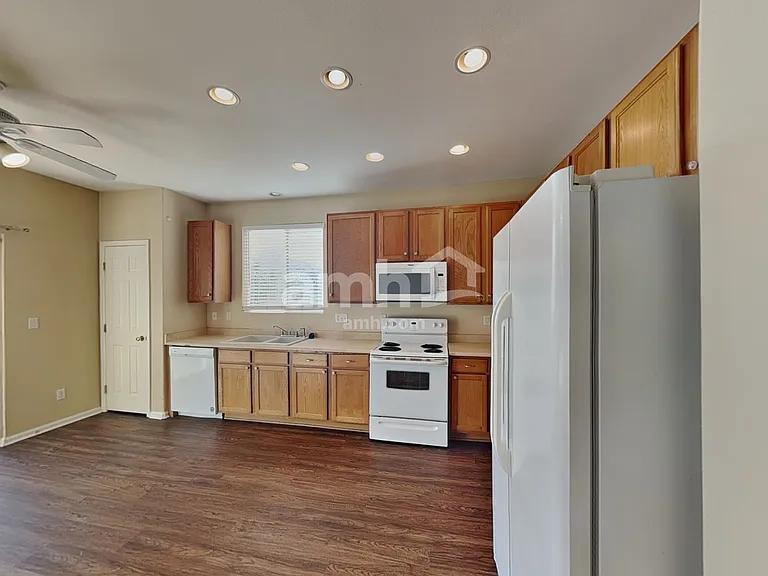 15142 E 119th Ave — Photo 3