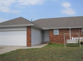 707 McLean Ct, Nixa, MO 65714