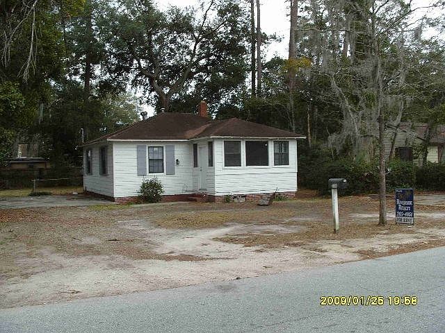1st image of 3308 Treville Ave