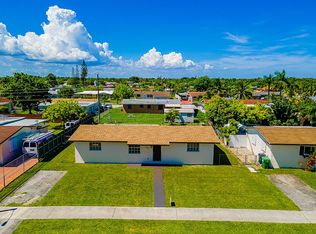 11821 SW 208th St, Miami, FL 33177