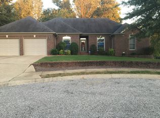 2929 Iris Ct, Evansville, IN 47720
