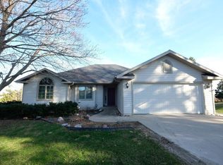 2702 W Lincoln Way, Marshalltown, IA 50158
