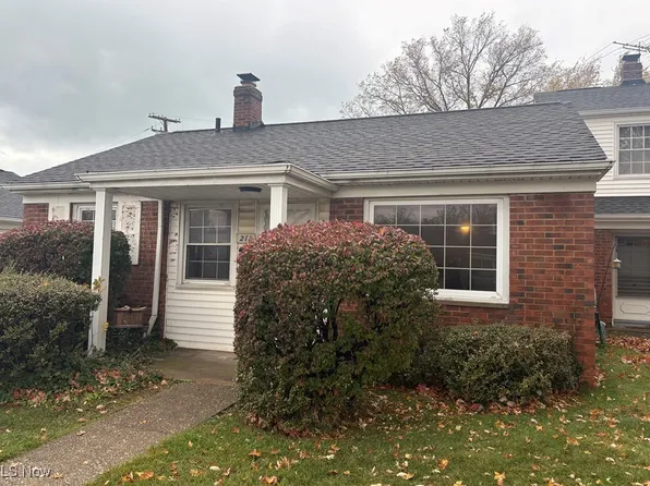 211 E 235th St, Euclid, OH 44123