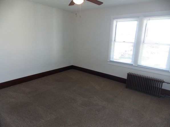 119 Jefferson St APT 2, Evans City, PA 16033