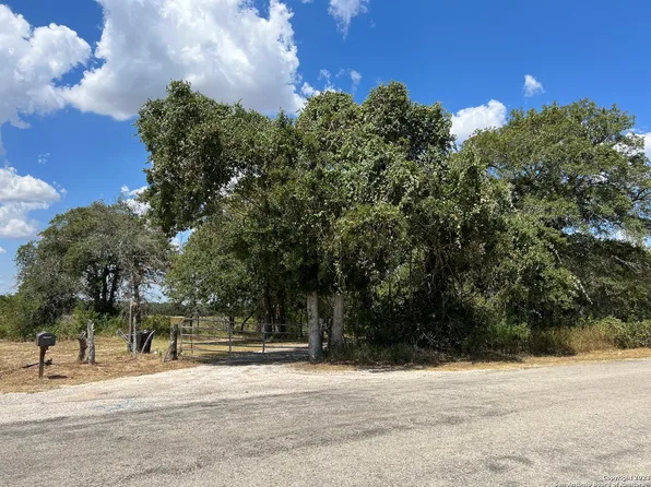 1196 CR 319 LOT 1, La Vernia, TX 78121