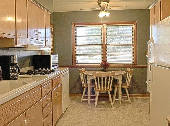 5th image of 1019 Parkside Dr