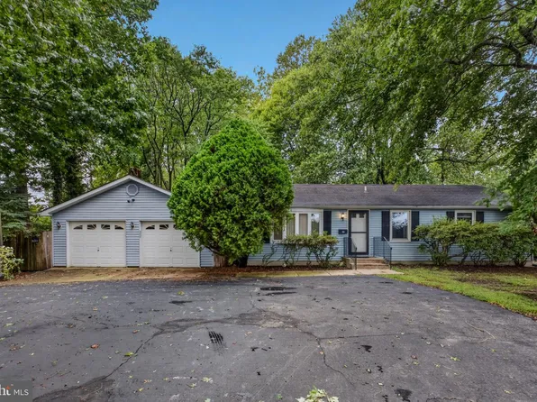 8560 Saint Andrews Dr, Chesapeake Beach, MD 20732