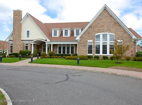 2nd image of 11 Mineral Springs Ln