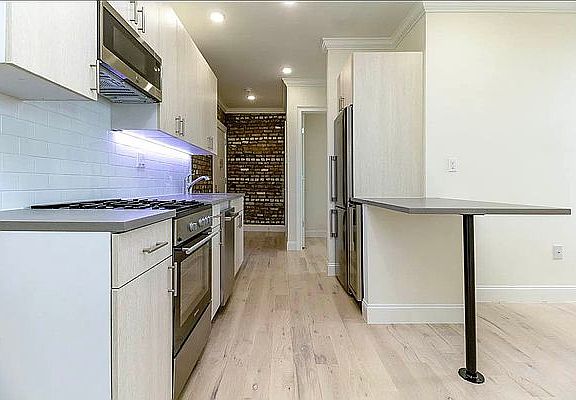 3rd image of 946 Bushwick Ave #110