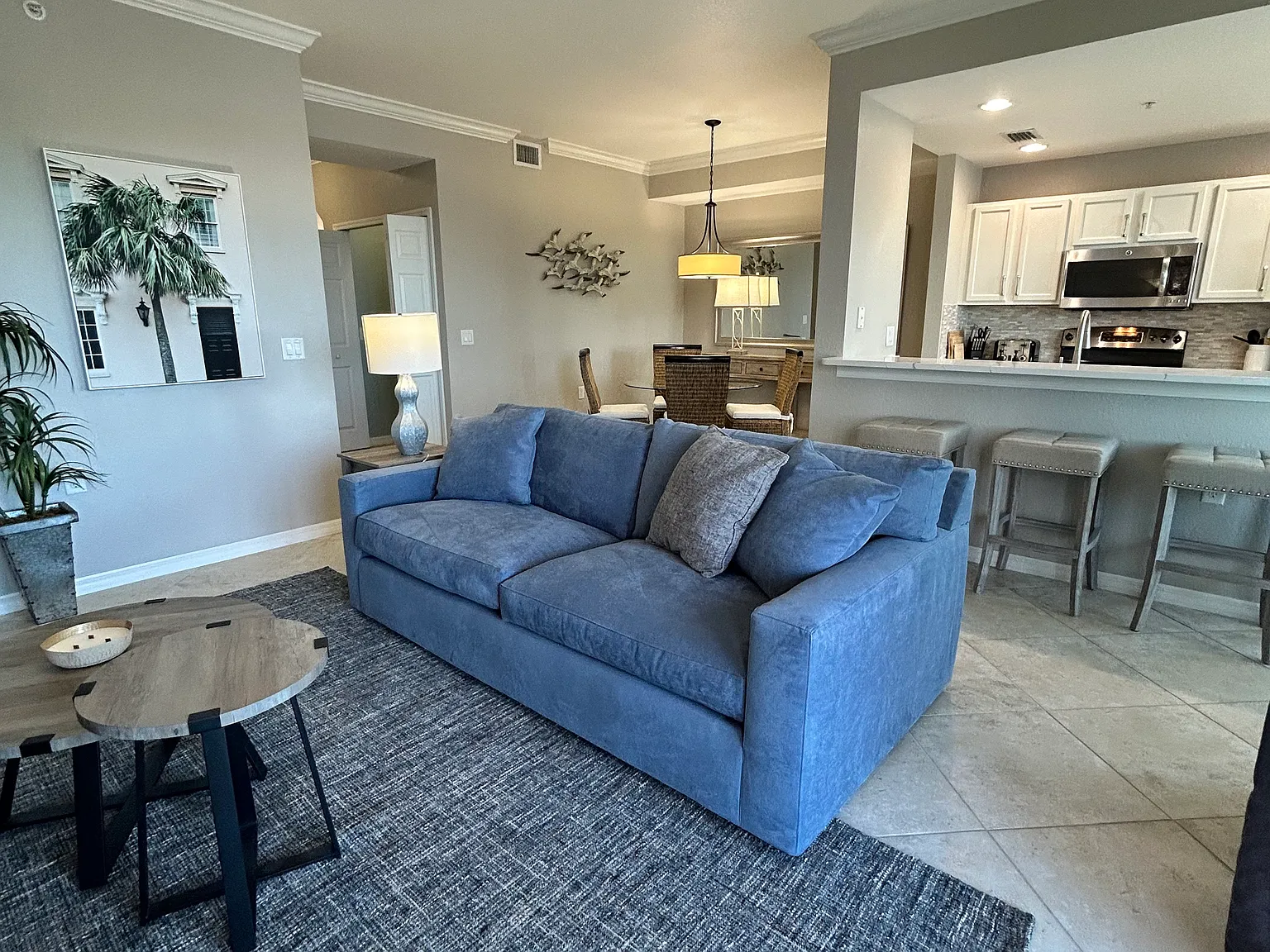 2 bed, 1156 sqft, $2,199 — Photo 4