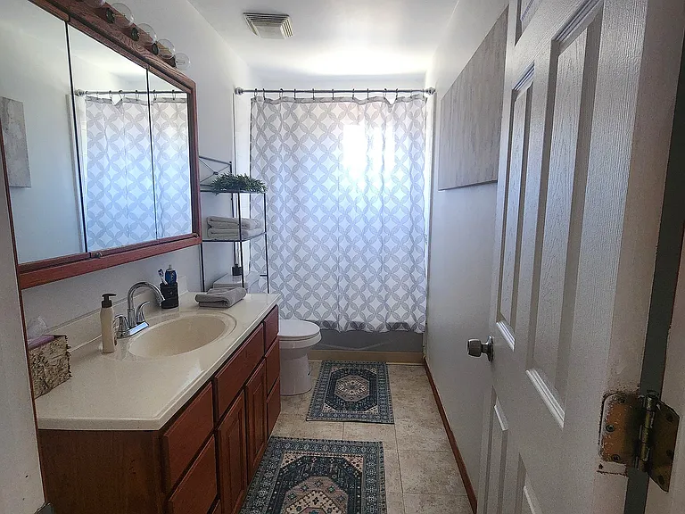 163 N California Ave — Photo 13