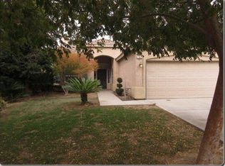 1862 Sequoia Ave, Sanger, CA 93657
