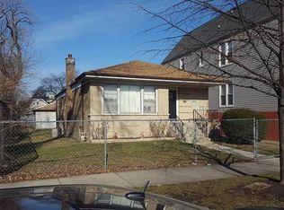 650 W 44th St, Chicago, IL 60609