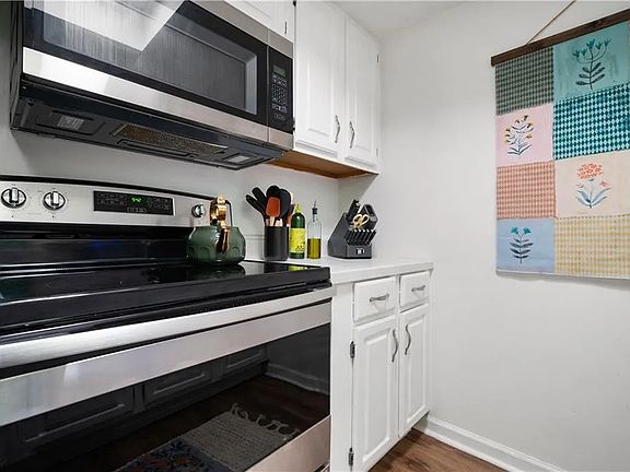 5th image of 128 Du Rhu Dr #G