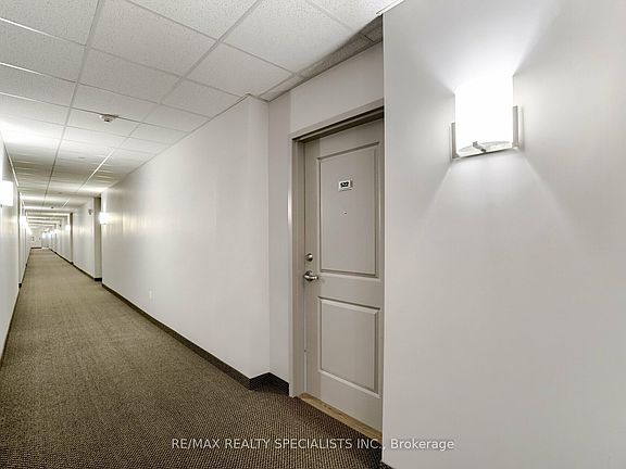 3rd image of 33 Whitmer St #522