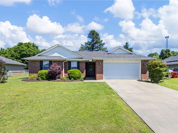204 Willow Oak Dr, Dardanelle, AR 72834