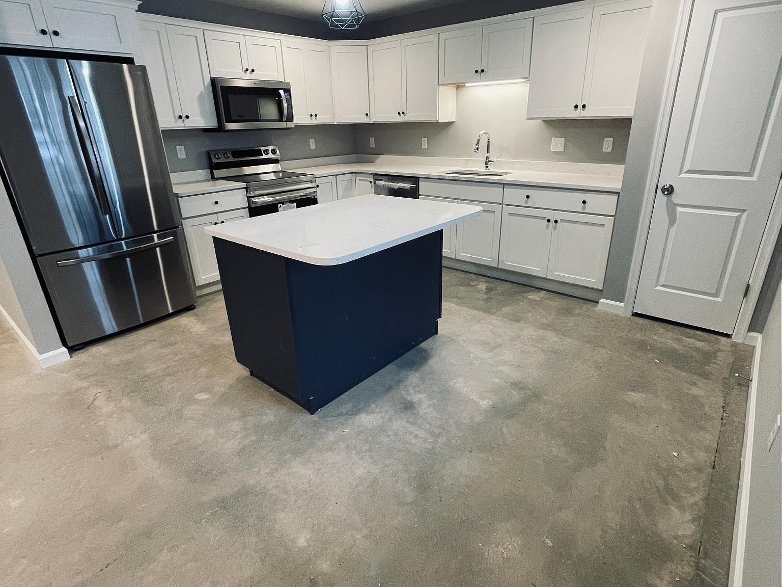 1267 Tilghman St APT 2, Emmaus, PA 18049 Zillow