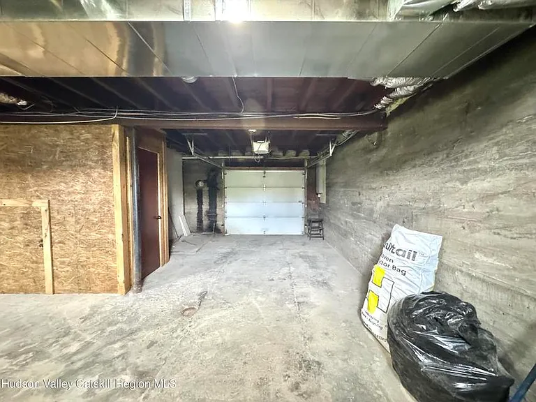 568 Old Plank Rd — Photo 31
