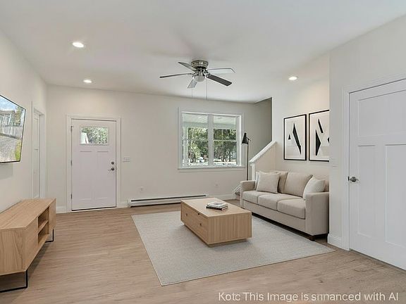 3rd image of 200 Kays Way