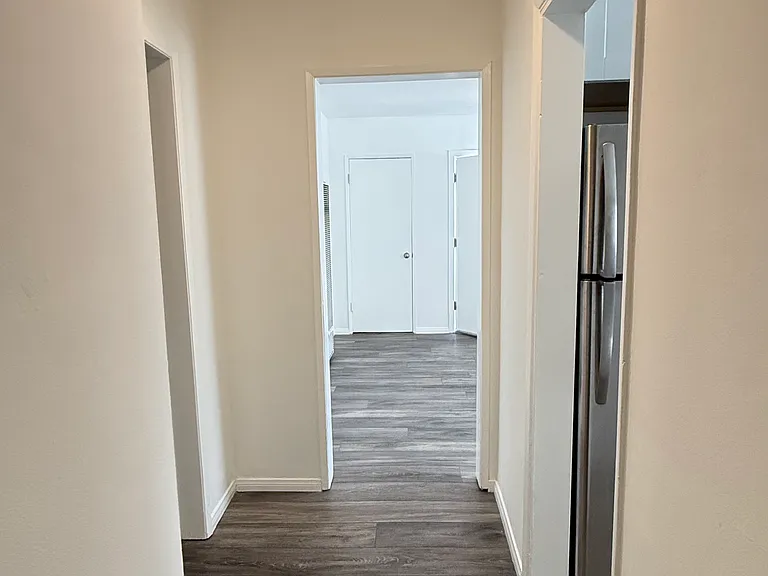 4679 Orion Ave #2 — Photo 16