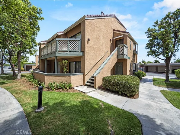 3501 W Greentree Cir Unit F, Anaheim, CA 92804