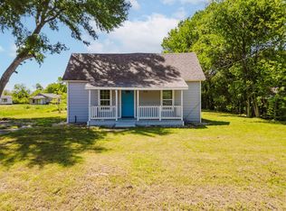 712 E Jefferson St, Waxahachie, TX 75165