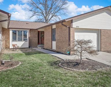 271 Timberbrook Dr, Saint Peters, MO, 63376