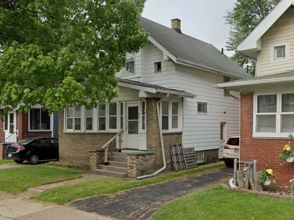 4011 Fairview Dr, Toledo, OH 43612
