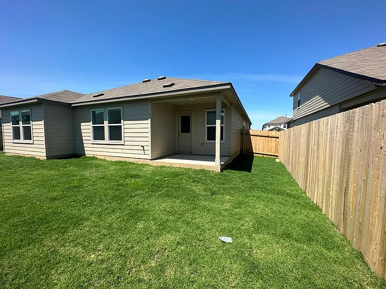 183 Otter Rd — Photo 36