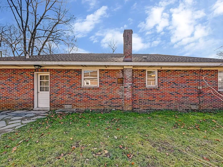 850 Church St — Photo 40