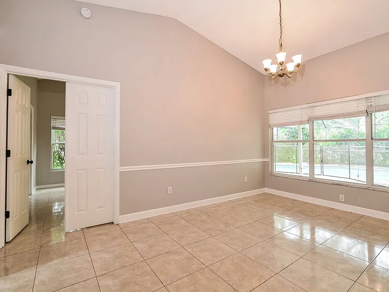 104 W Frederick Ave — Photo 6