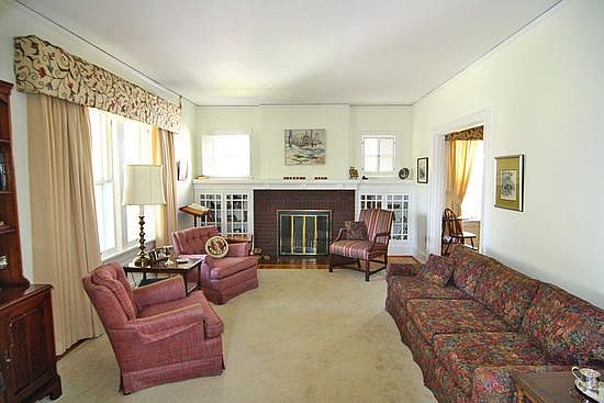 5th image of 1416 Luce St