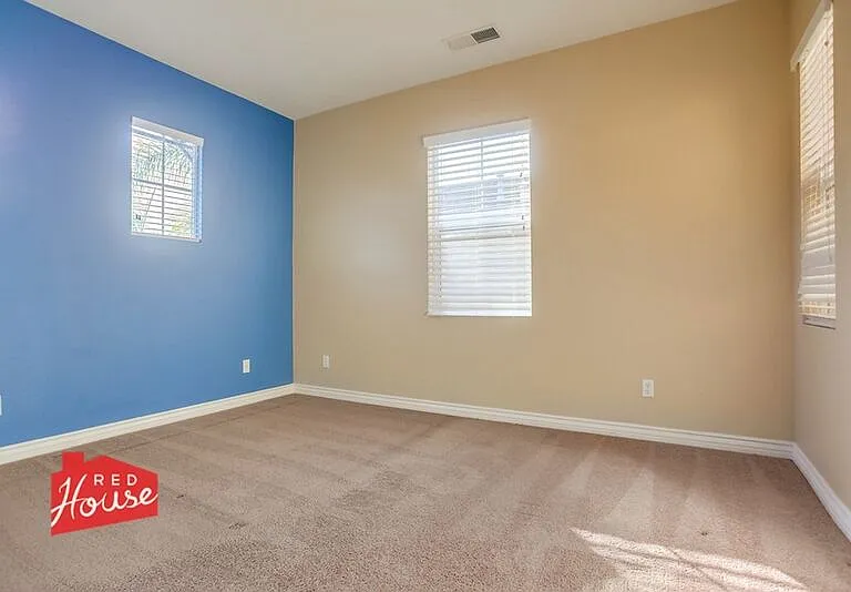 2711 Ascot Ave — Photo 25